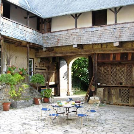 La Ferme Dague Bed & Breakfast Lasseube ภายนอก รูปภาพ
