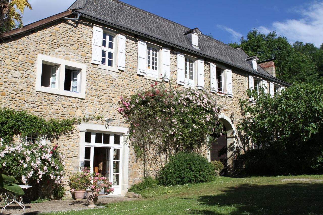 La Ferme Dague Bed & Breakfast Lasseube ภายนอก รูปภาพ