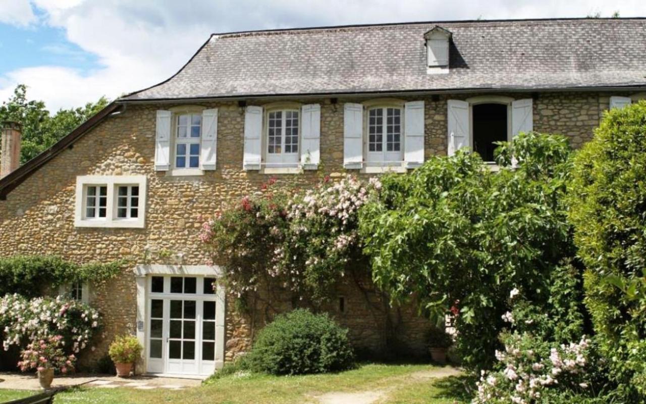 La Ferme Dague Bed & Breakfast Lasseube ภายนอก รูปภาพ