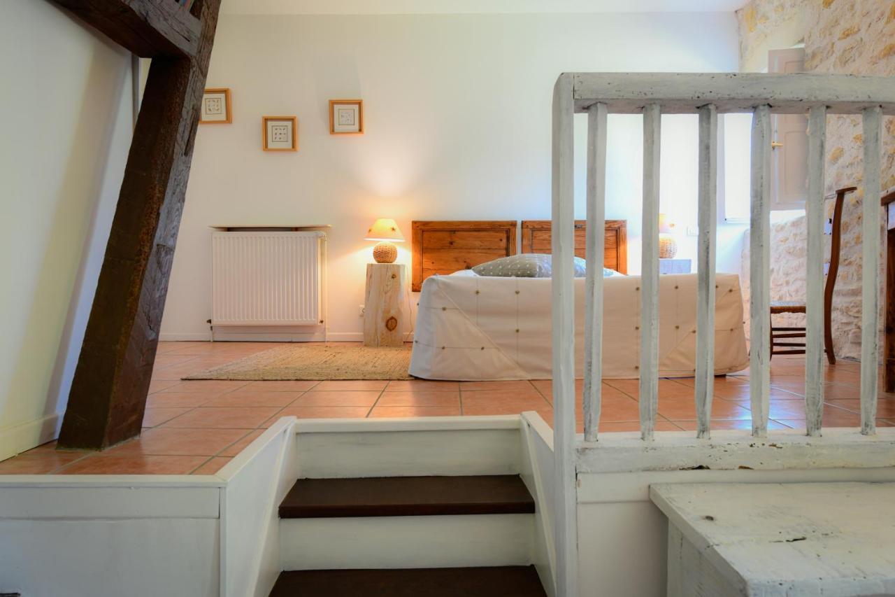 La Ferme Dague Bed & Breakfast Lasseube ภายนอก รูปภาพ